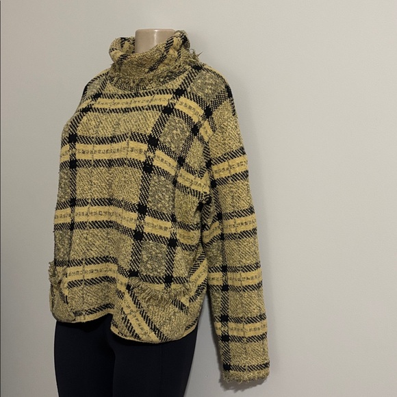 Williow- Plaid high-neck pullover sweater. Size L - Picture 3 of 5